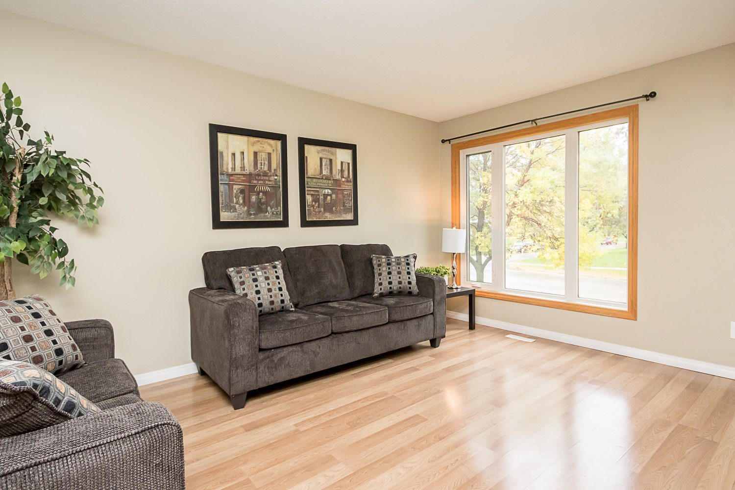 243 Rougeau Avenue - Living Room