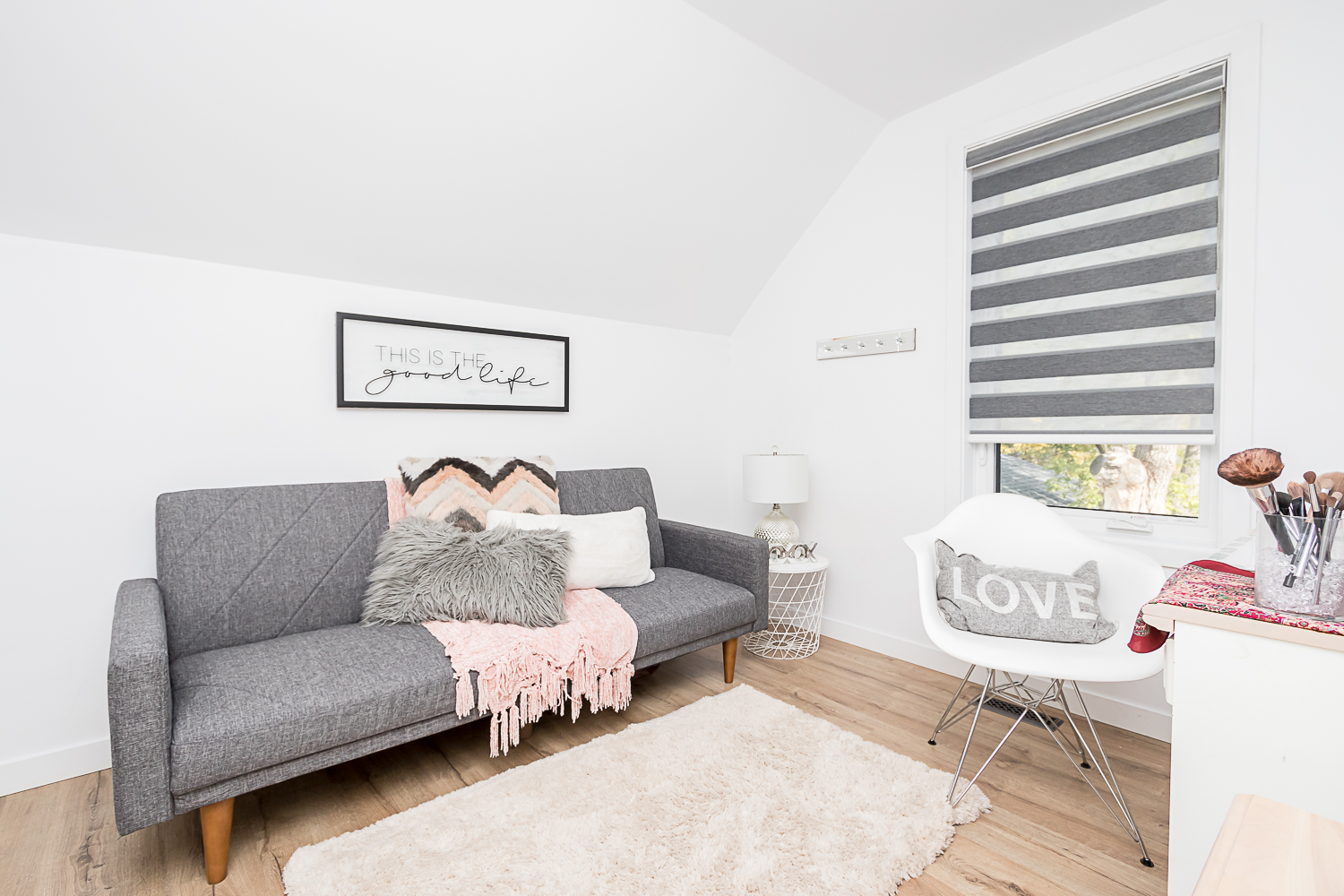 371 Martin Avenue West - Second Bedroom