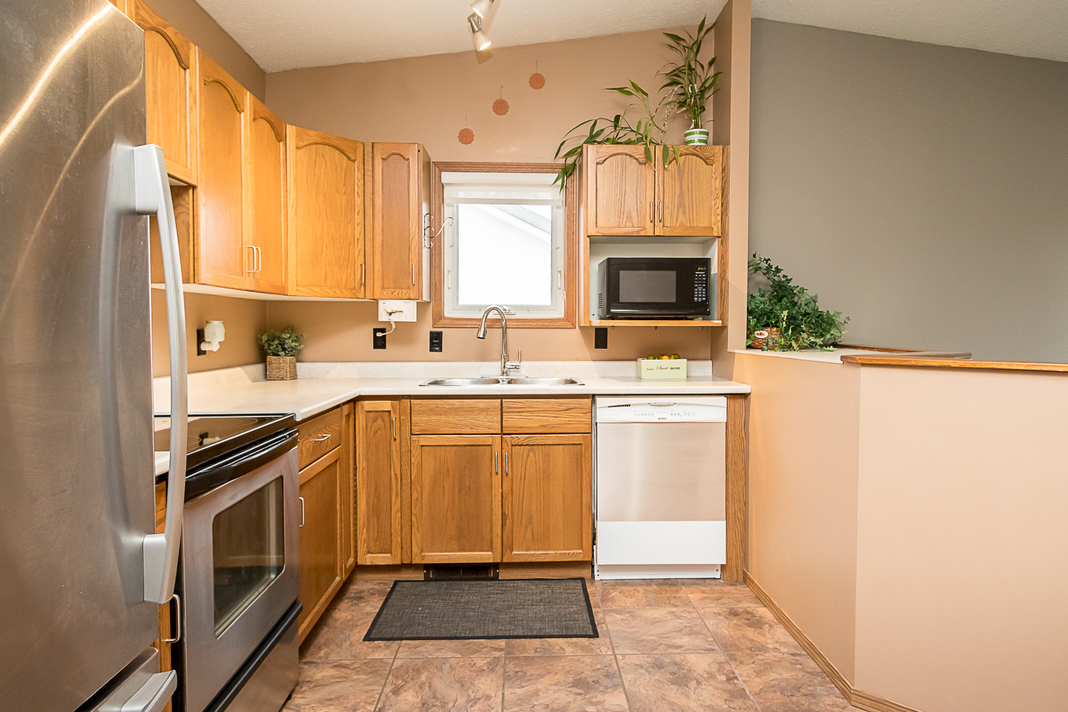 49 Binscarth Street - Kitchen