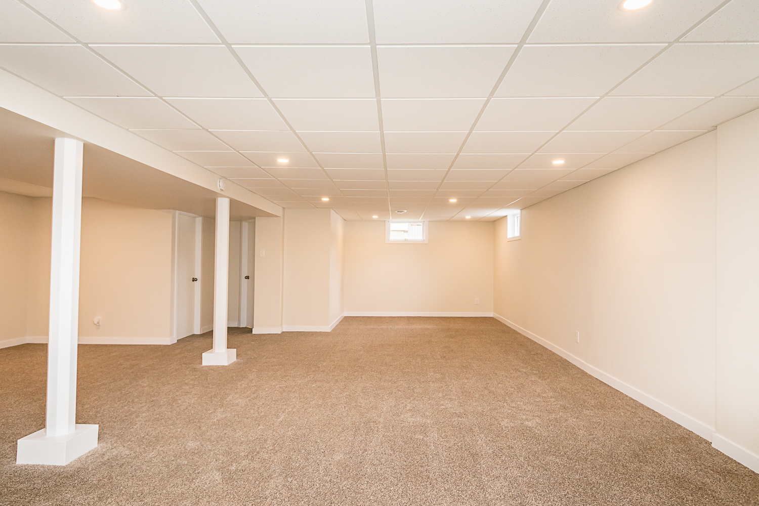 614 Dunrobin Avenue - Basement