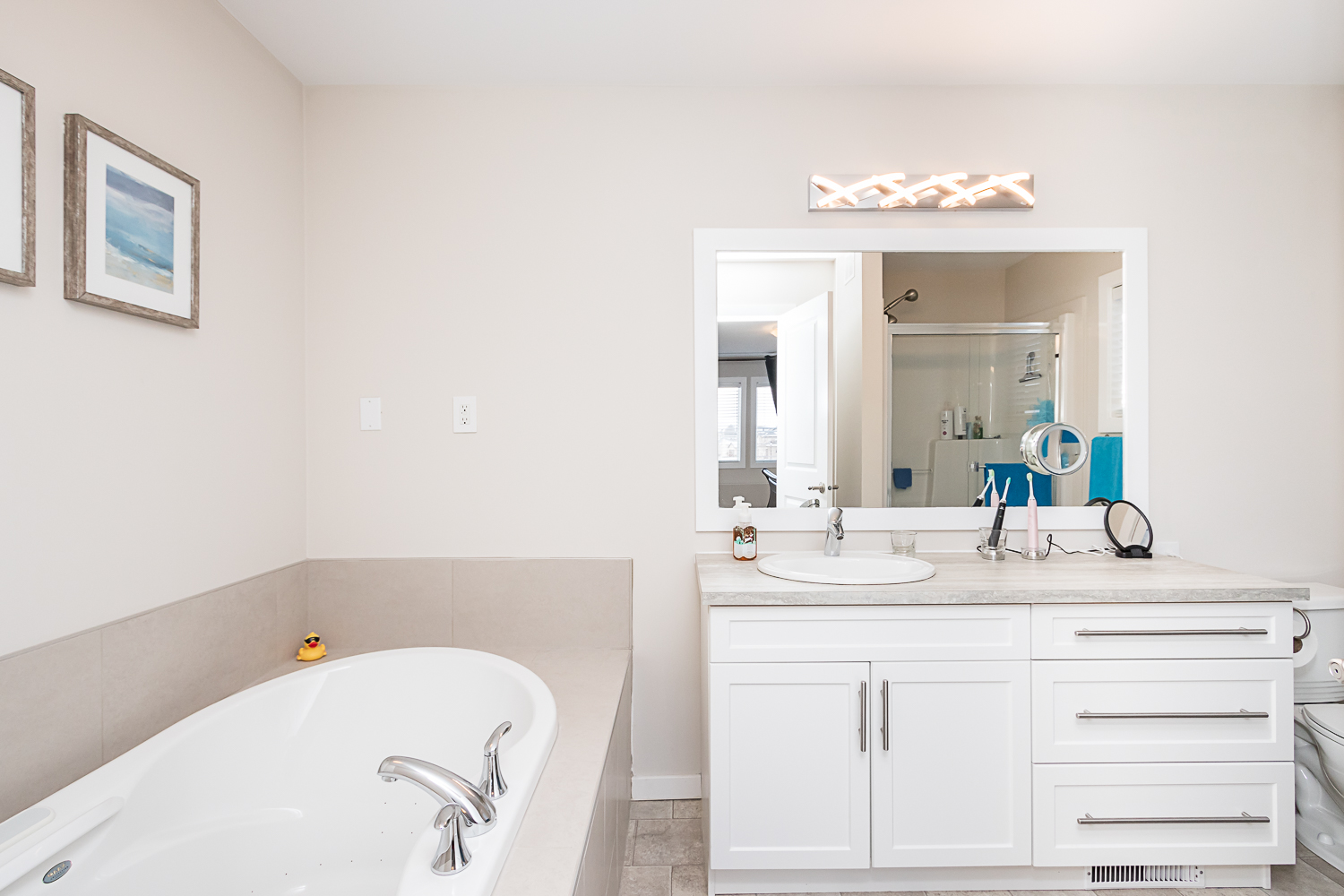 116 Tommy Douglas Drive - Master Ensuite