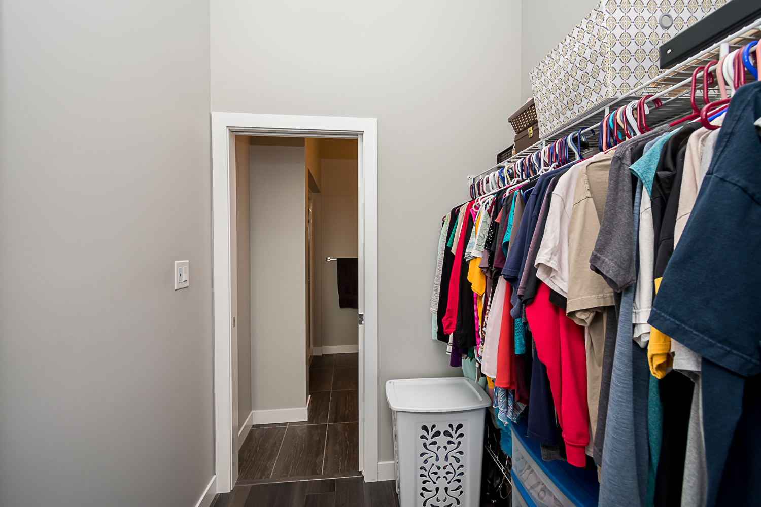 30-70 Shady Shores Drive East - Walk-in Closet