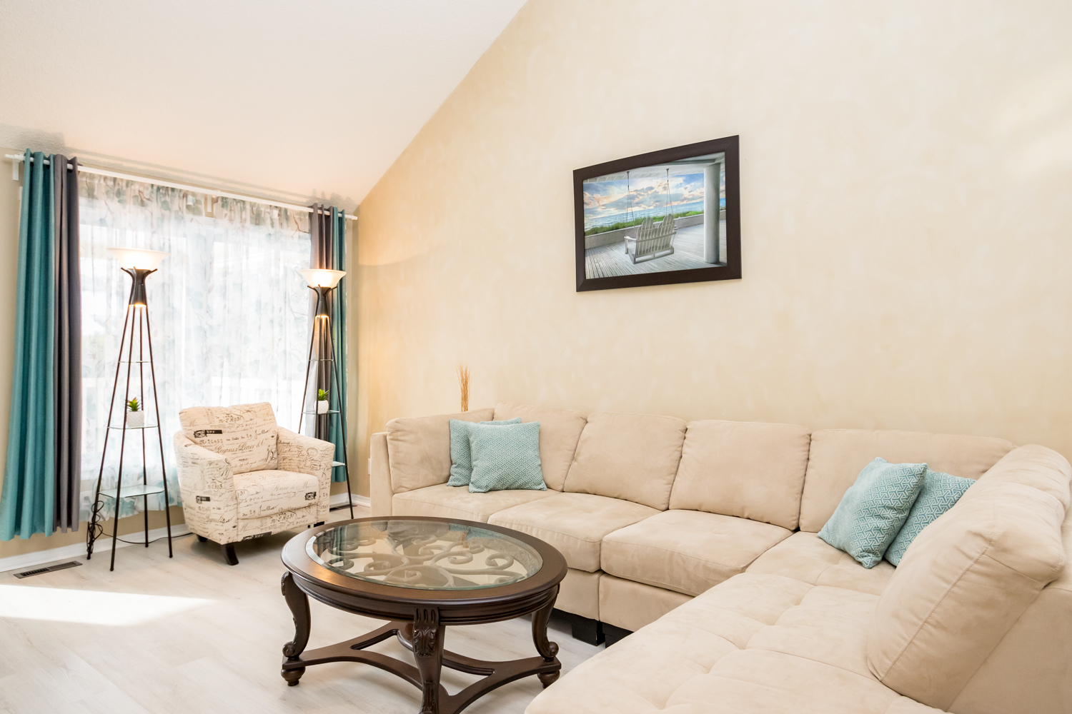 51 Chenier Bay - Family Room