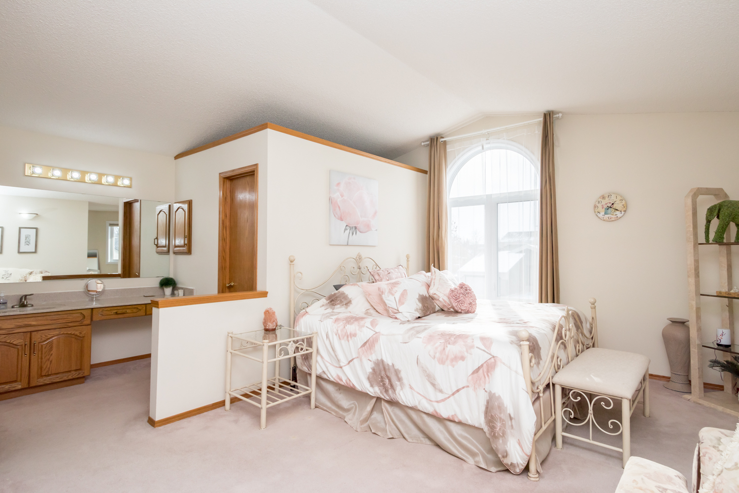 51 Chenier Bay - Master Bedroom