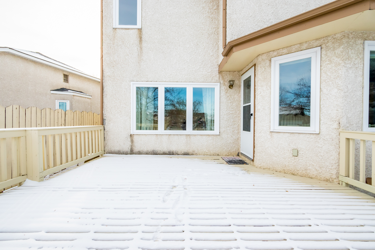 51 Chenier Bay - Backyard