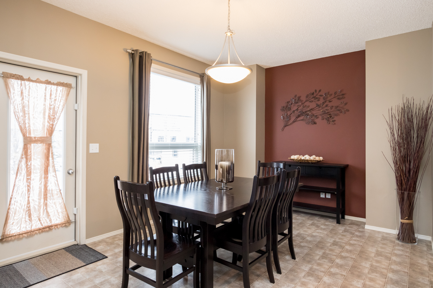 99 Linden Lake Drive - Kitchen