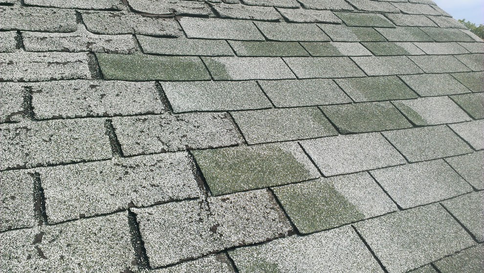roof inspection-damaged shingles